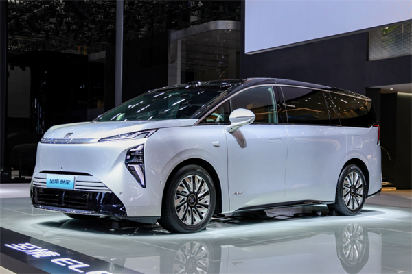 半固态电池、豆包车机，上汽在广州车展高质量上新